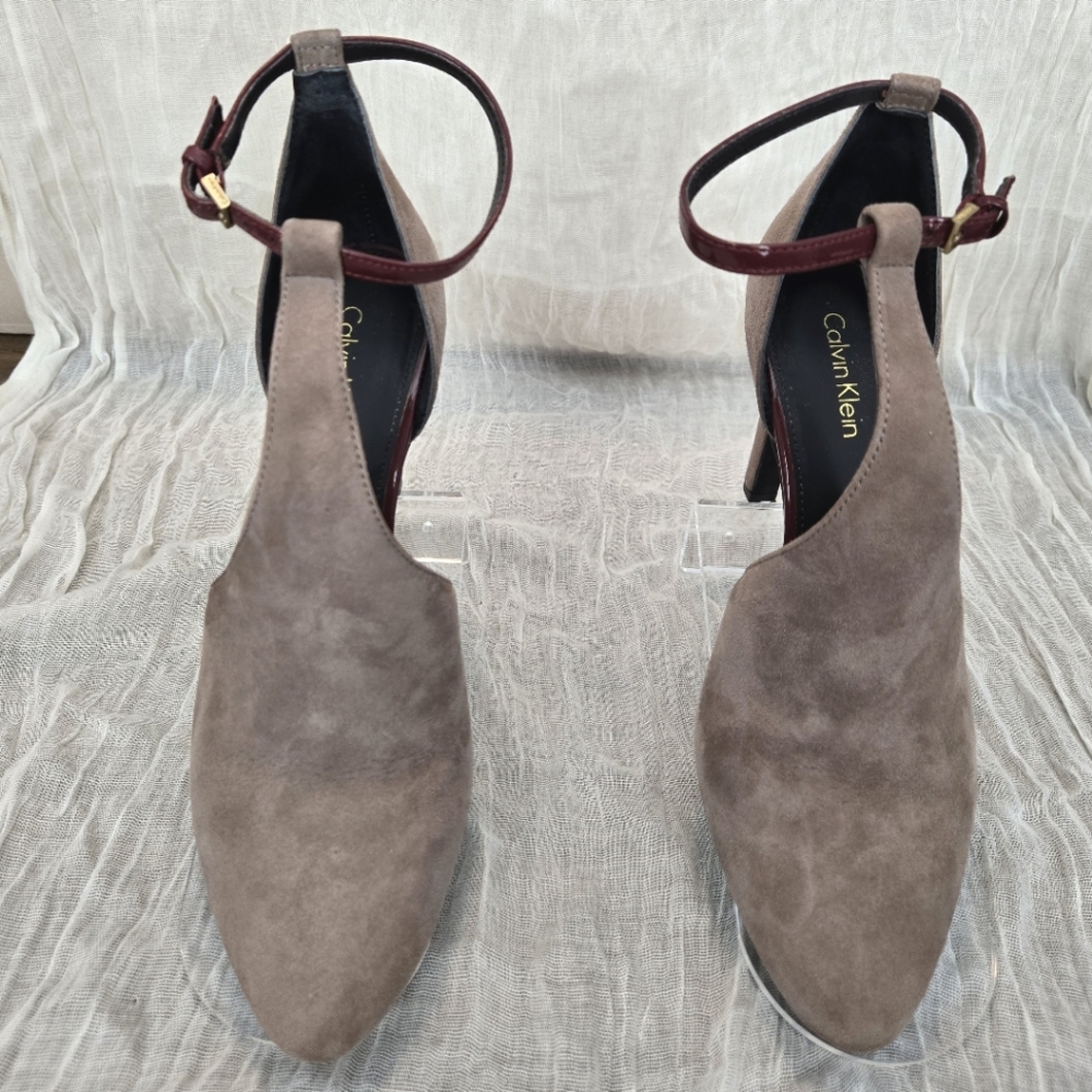 Calvin Klien Tan Suede strappy shoes, Size 8.5, 4" heel
